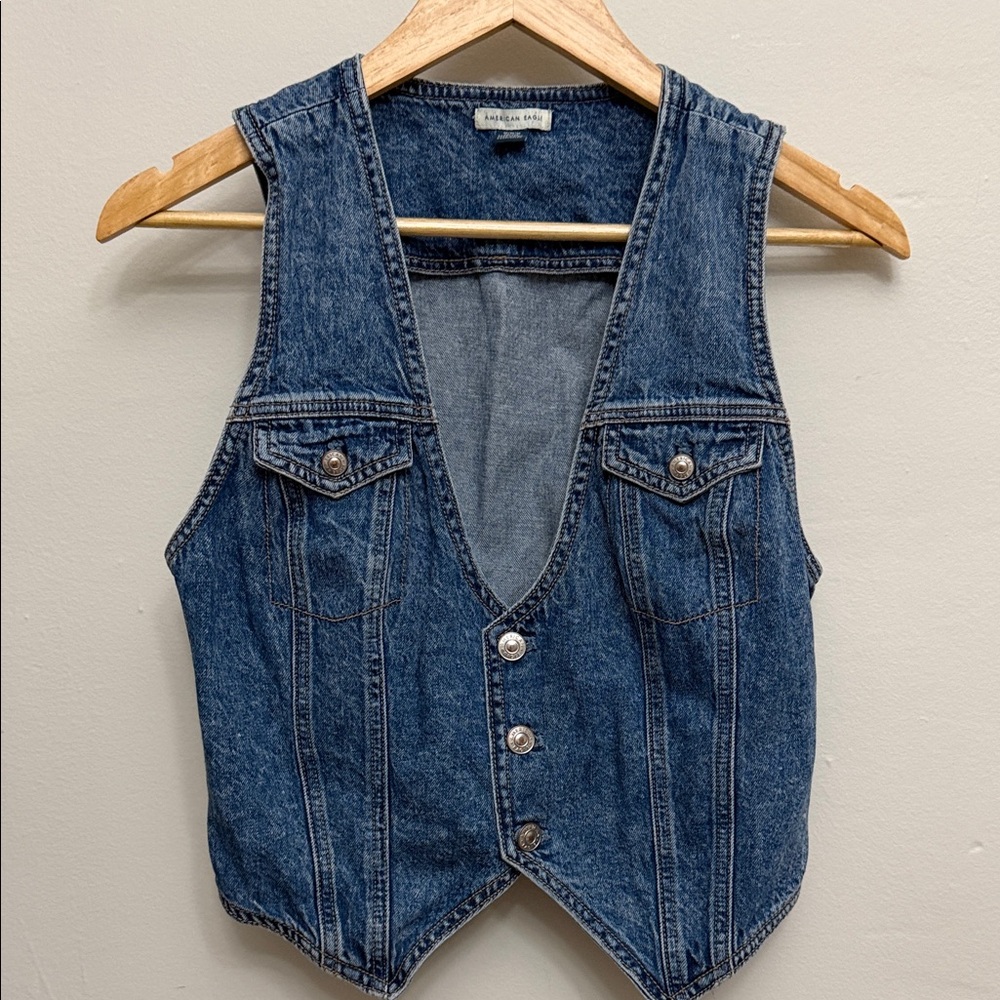 American Eagle Denim Button-Up Vest